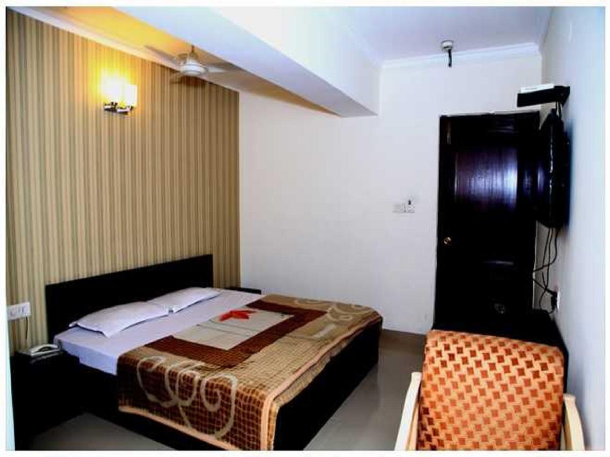 Hotel Haryana Chandīgarh Exteriér fotografie
